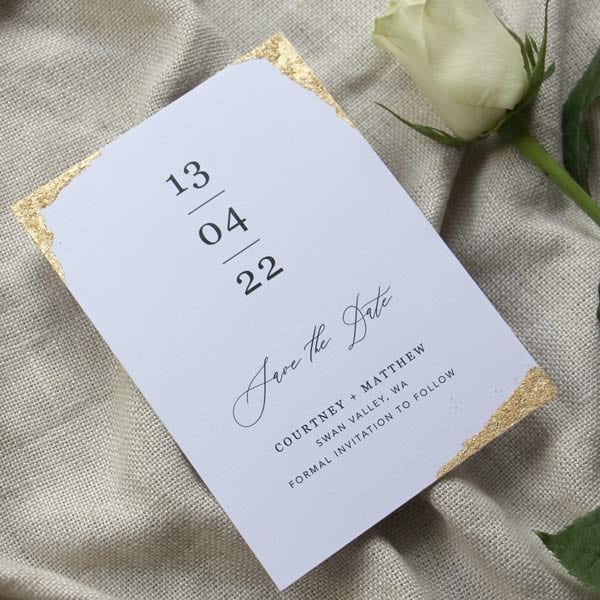 Luxe Emerald Wedding Invitation - Image 6